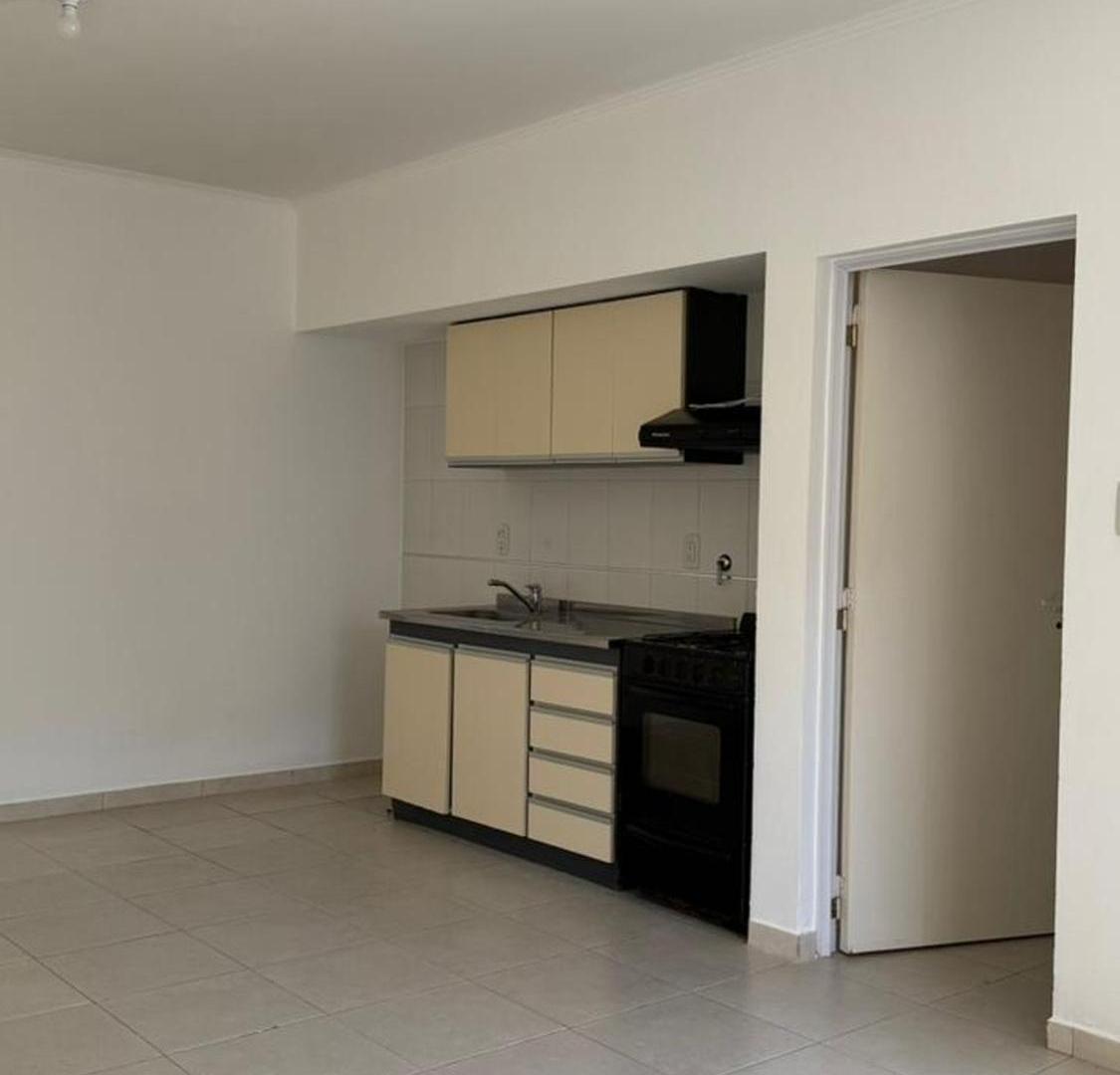 Foto de Venta Departamento Zona Facultad, imagen 4