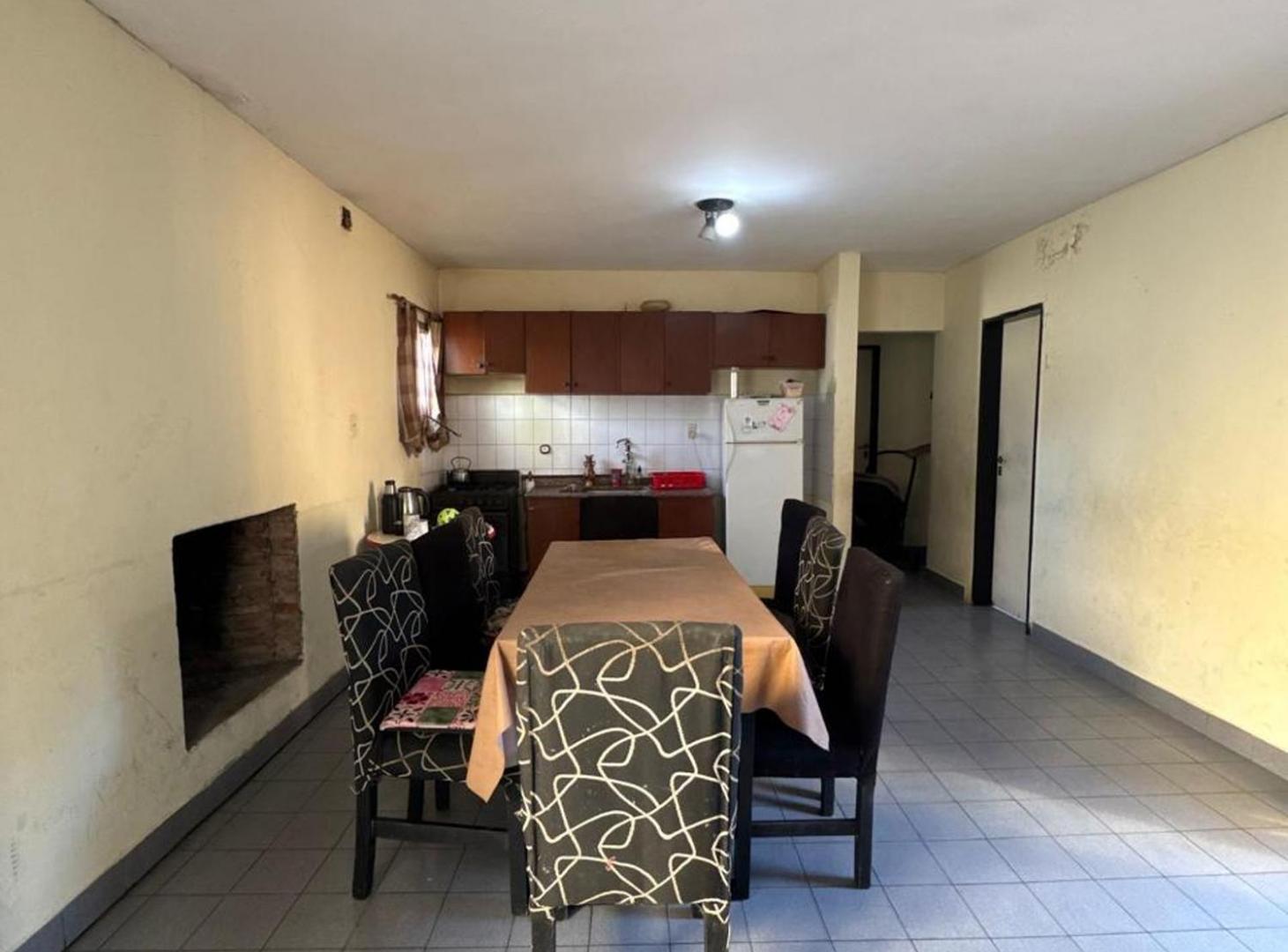 Foto de VENTA CASA DOS DORMITORIOS B SUR ESTE PRINGLES 882, imagen 3