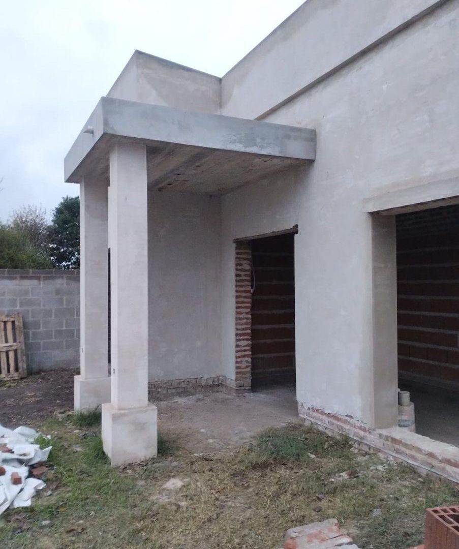 Foto de VENTA CASA EN CONSTRUCCIÓN AMPLIO TERRENO -FELICIA, imagen 4
