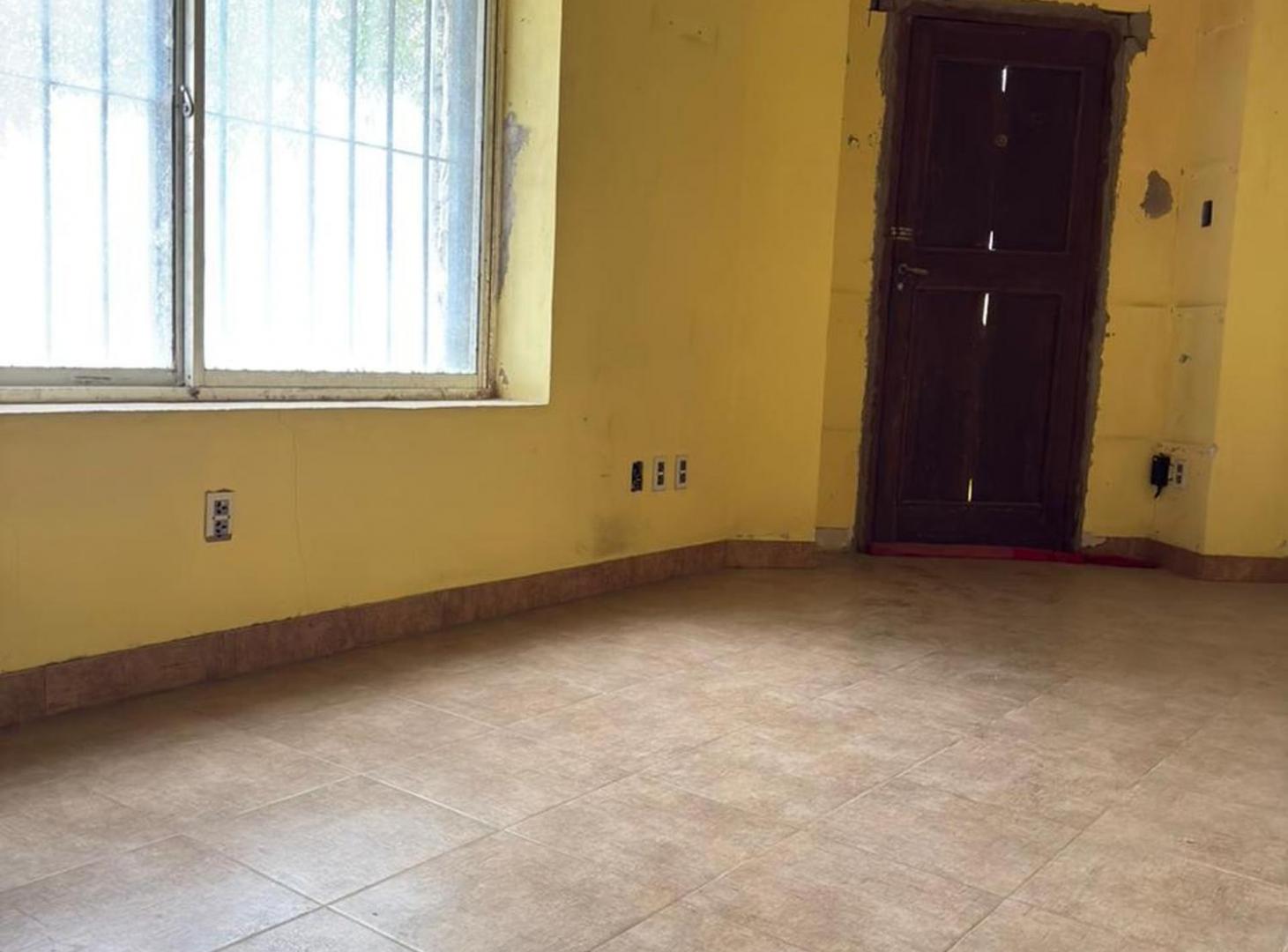 Foto de VENTA DE CASA EN PILAR, imagen 3