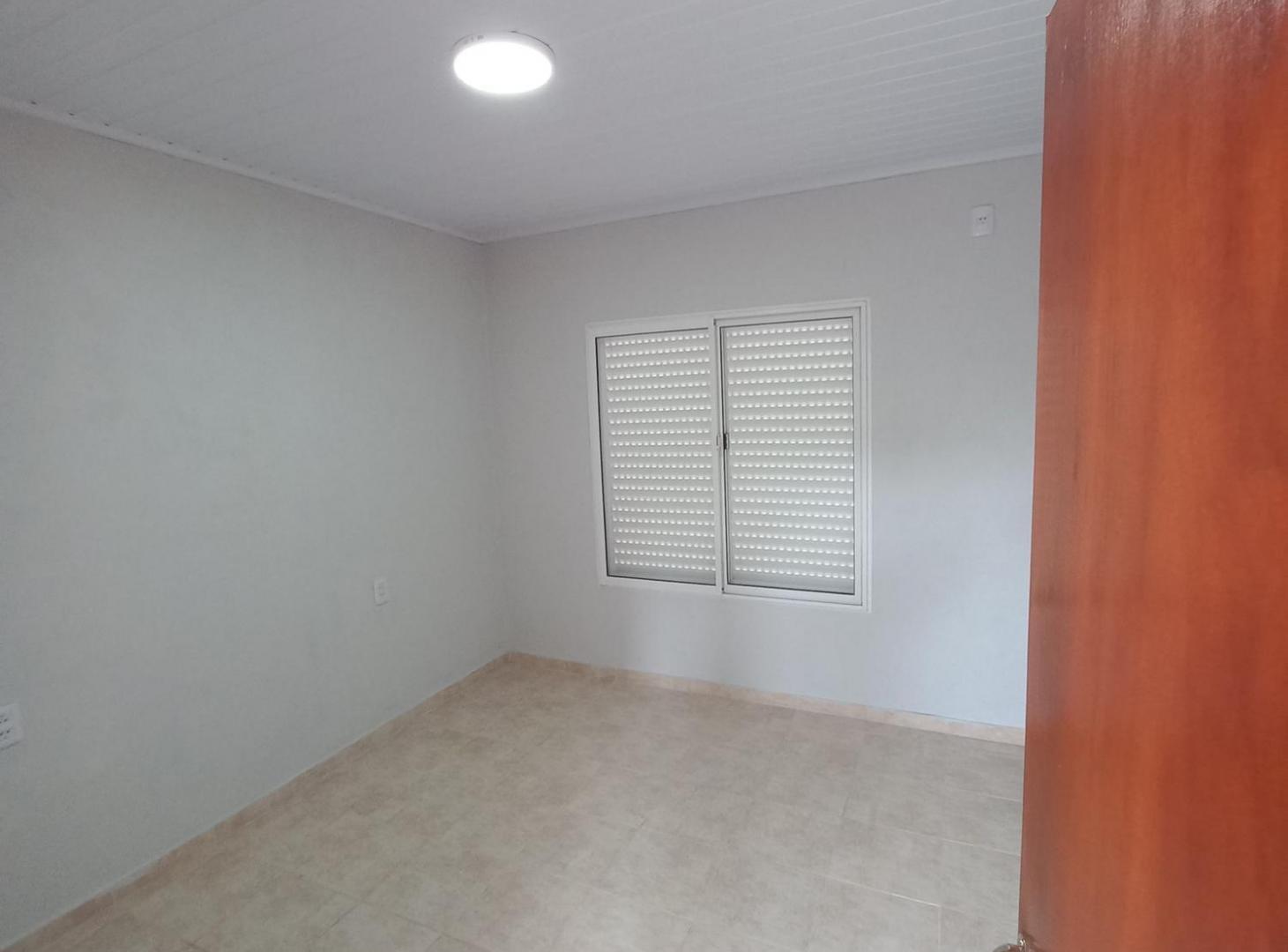 Foto de Venta Casa y Local Comercial en Llambi Campbell, imagen 5