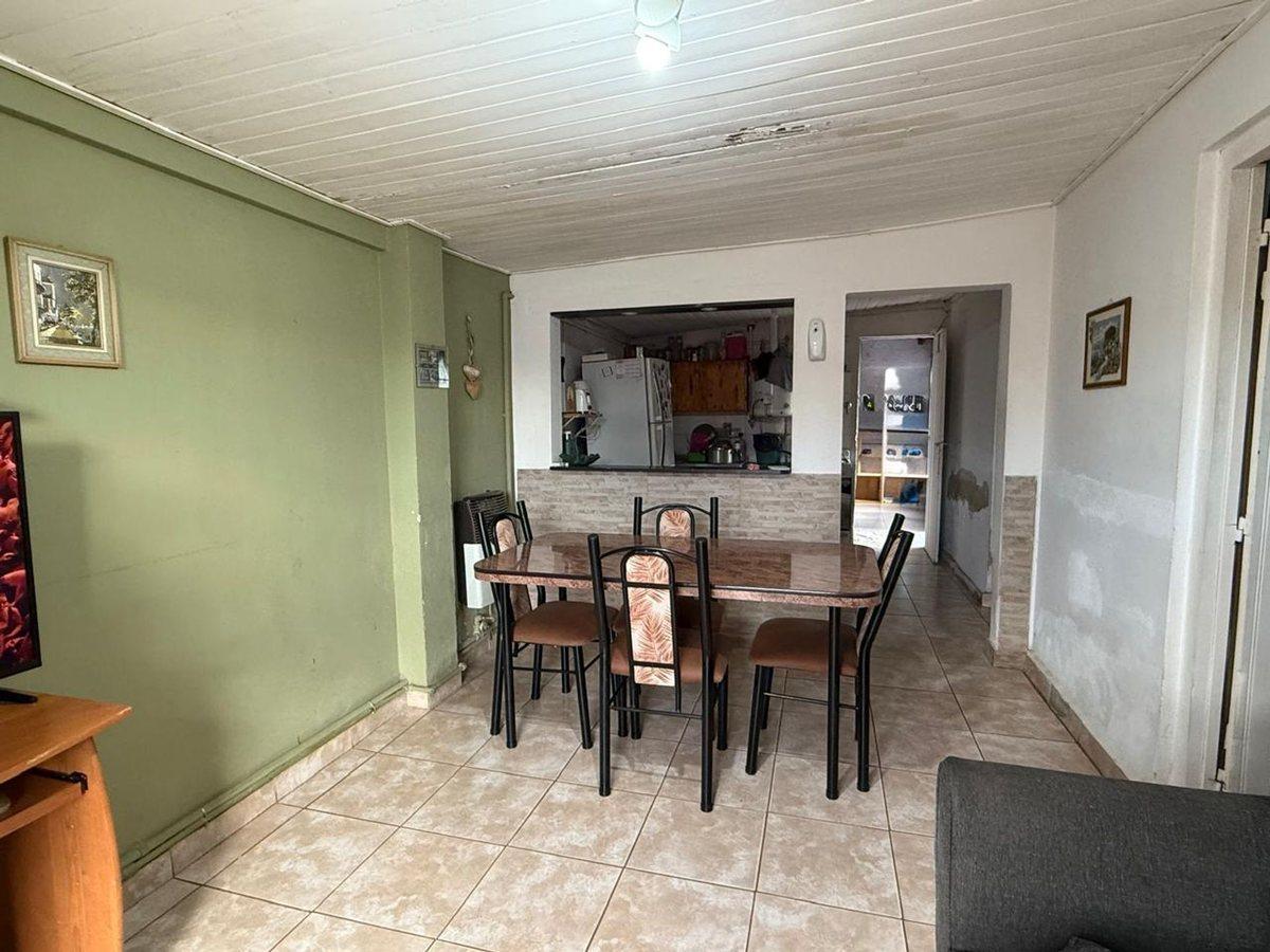 Foto de VENTA CASA DOS DORMITORIOS - ZONA CENTRO.-, imagen 1