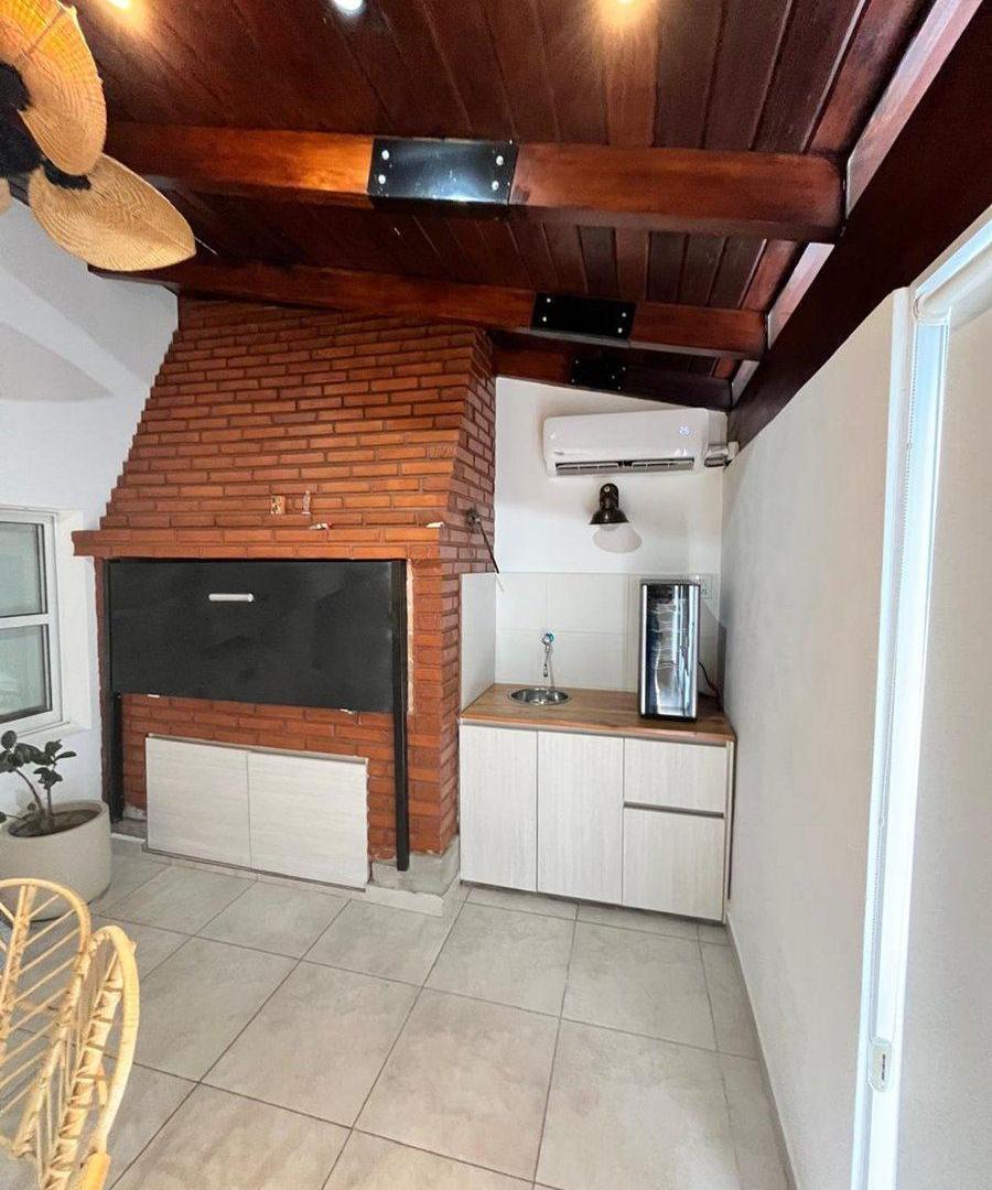 Foto de VENTA CASA EN PH -ZONA CÉNTRICA, imagen 2