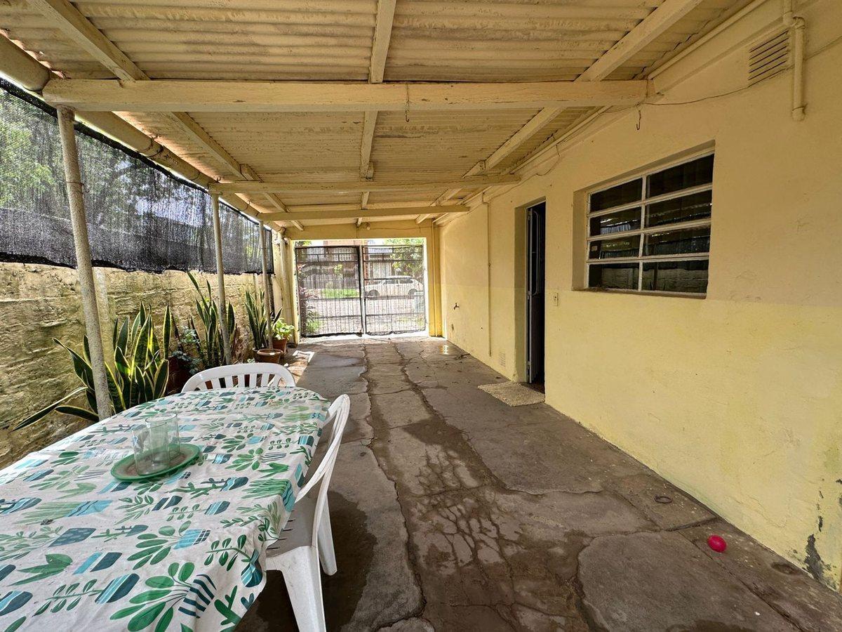 Foto de VENTA CASA AMPLIO TERRENO ZONA OESTE, imagen 3