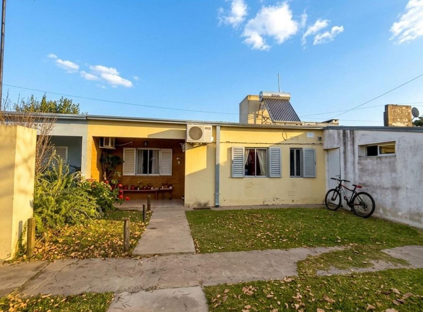 Foto de VENTA DE CASA EN NUEVO TORINO, imagen 2