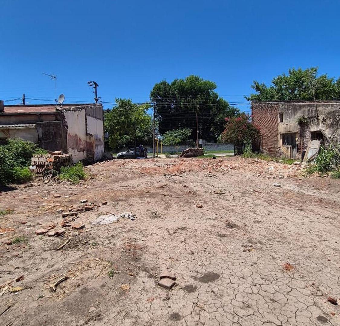 Foto de Vende Terreno sobre Avenida Principal en Pilar, imagen 1