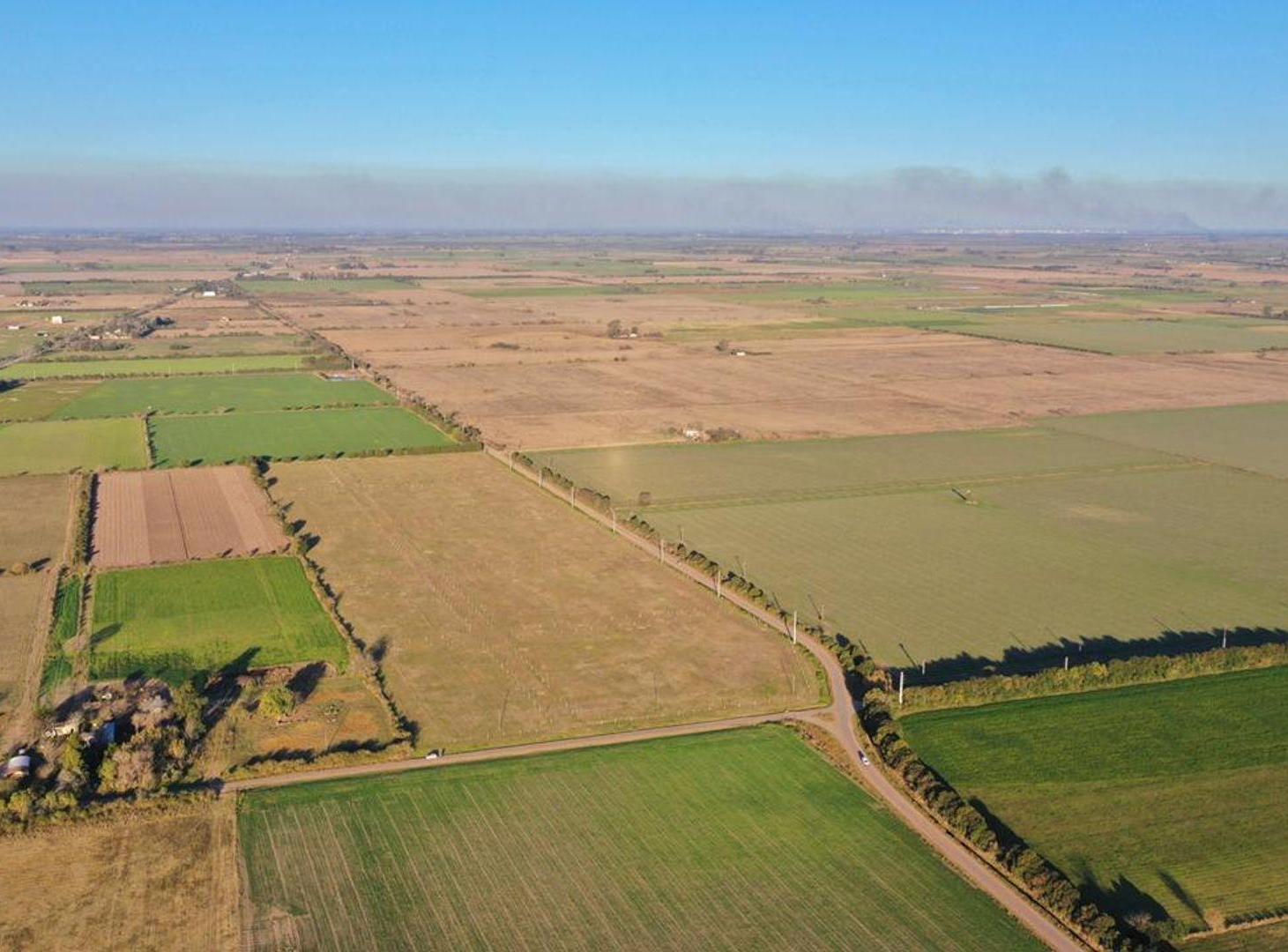 Foto de VENTA LOTE SOBRE AV ARGENTINA BARRIO "EL NACIENTE, imagen 5