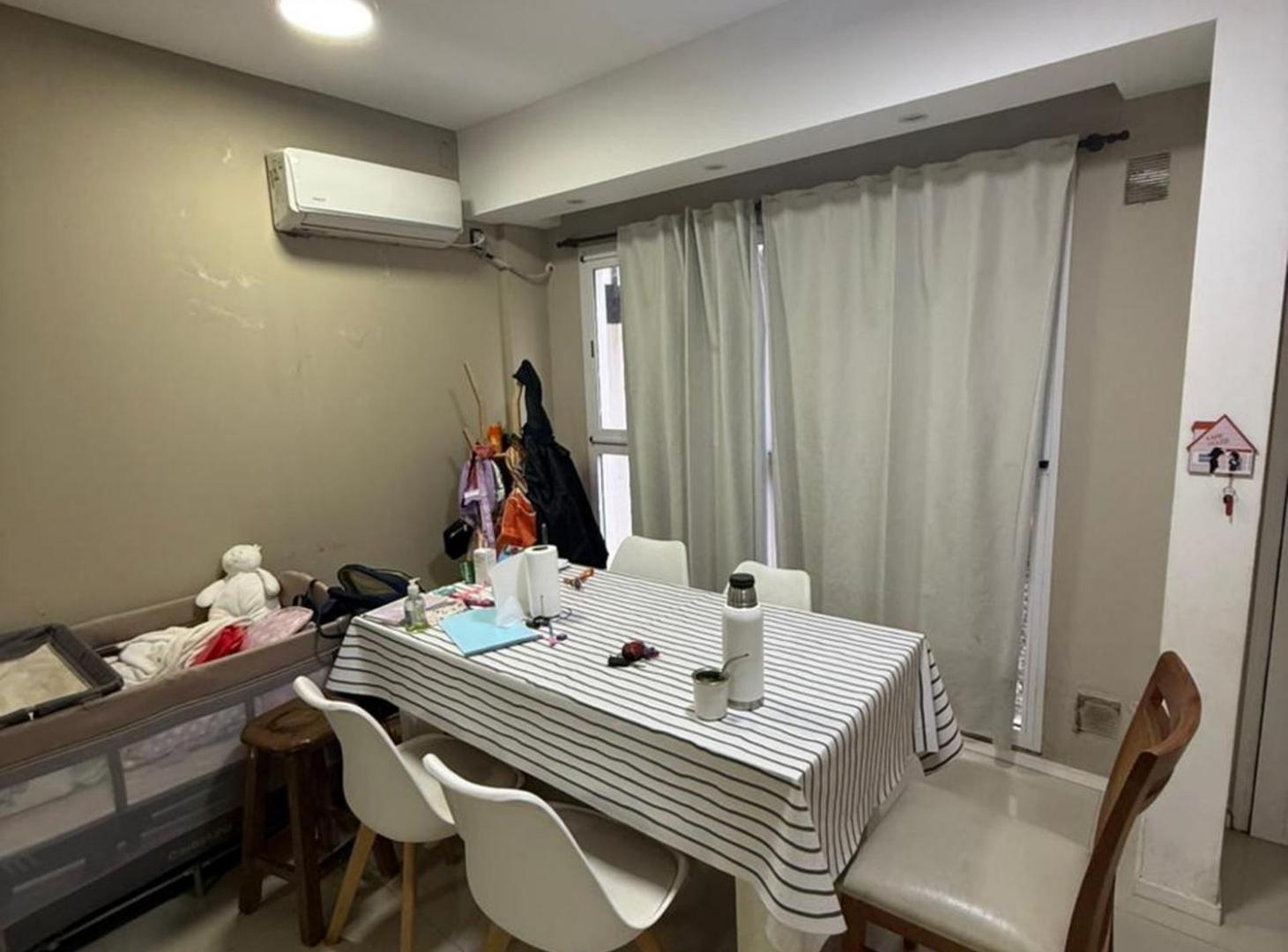 Foto de VENTA DEPARTAMENTO 2 DORMITORIOS EN MACROCENTRO, imagen 3