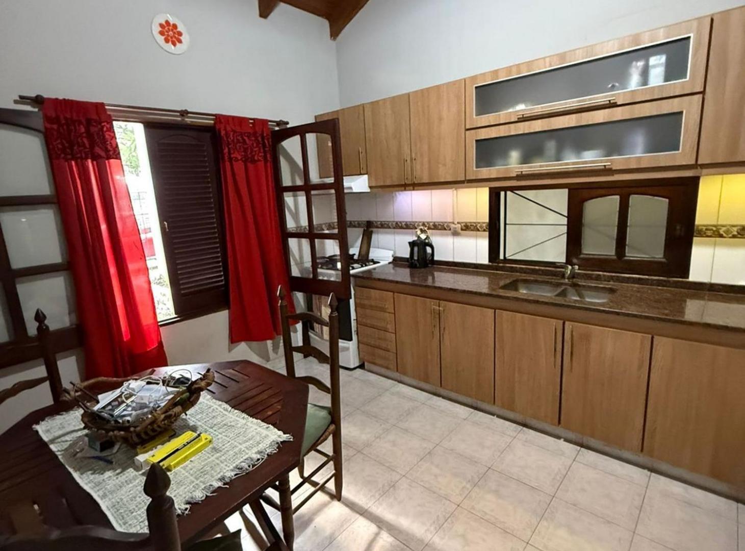 Foto de VENTA CASA BARRIO ESTE, imagen 2