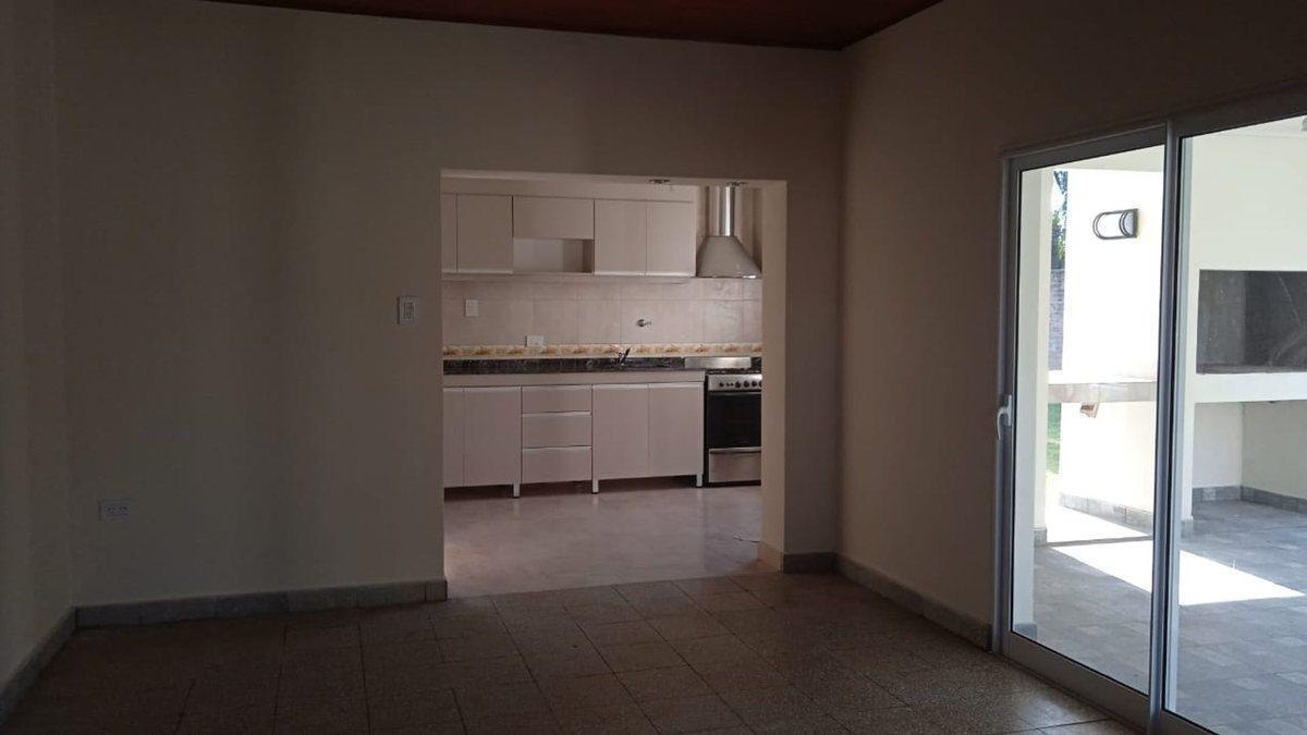 Foto de VENTA CASA EN LLAMBI CAMPBELL.-, imagen 5