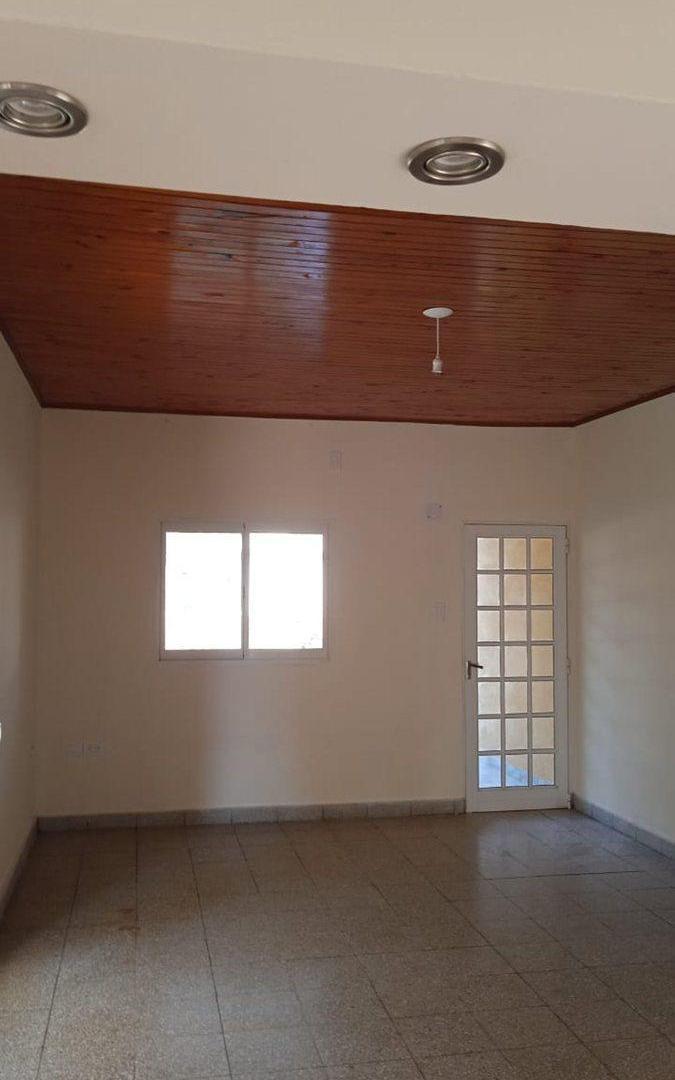 Foto de VENTA CASA EN LLAMBI CAMPBELL.-, imagen 4