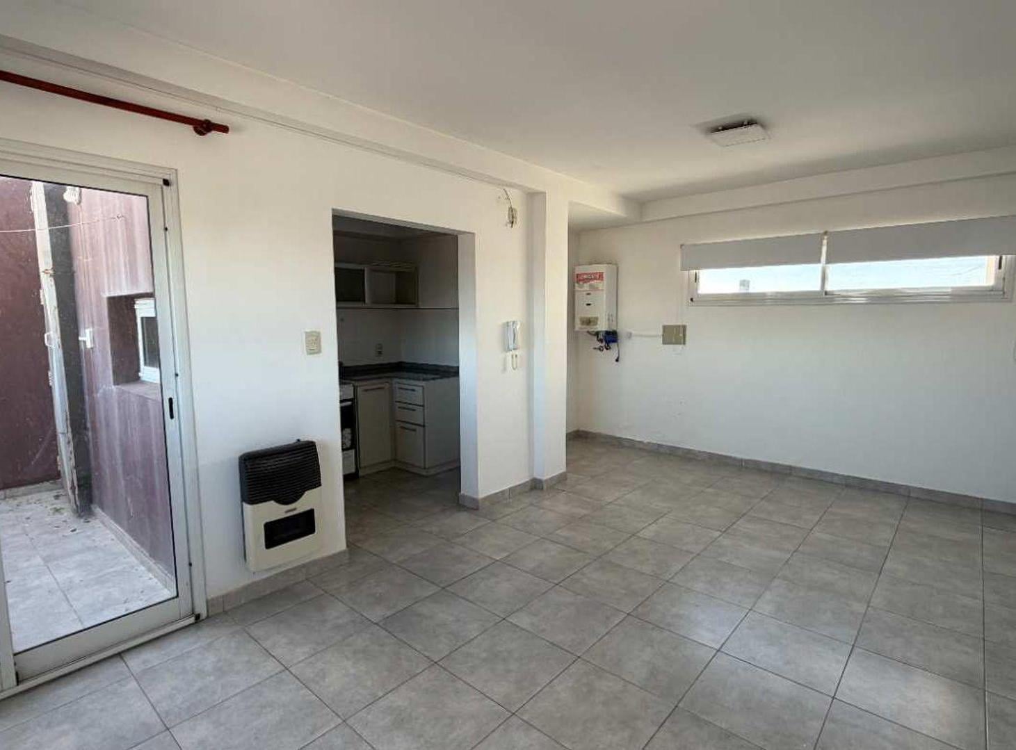 Foto de VENTA DTO 2 DORM CÉNTRICO - CASTELLANOS Y SAAVEDRA, imagen 2