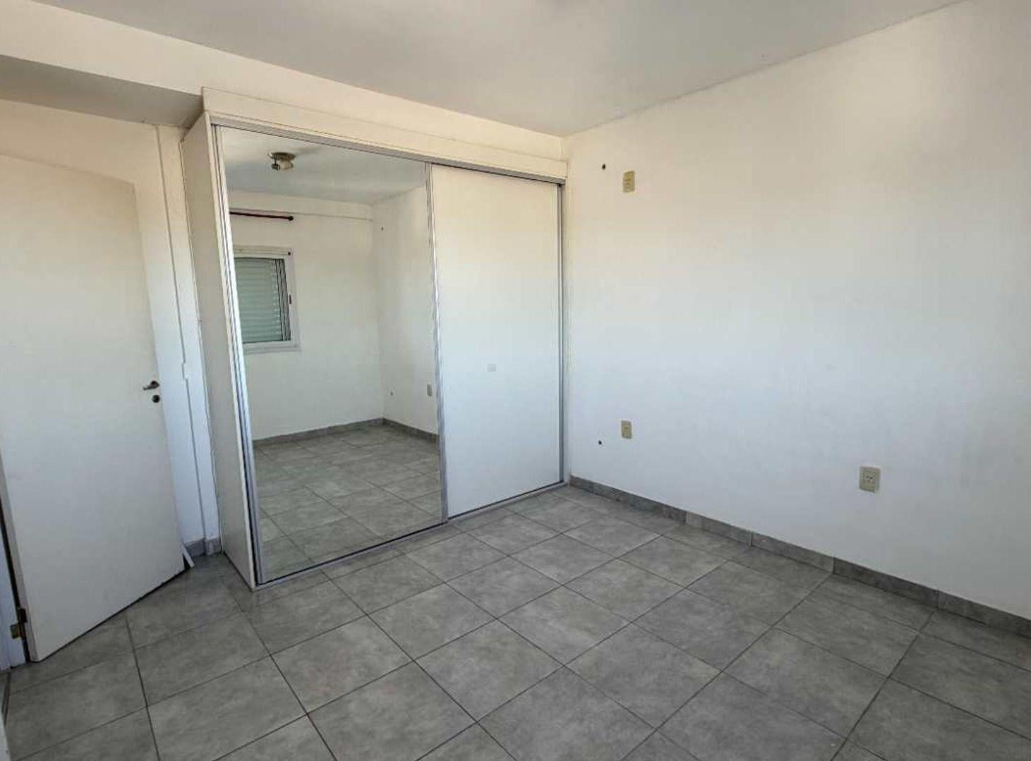 Foto de VENTA DTO 2 DORM CÉNTRICO - CASTELLANOS Y SAAVEDRA, imagen 3
