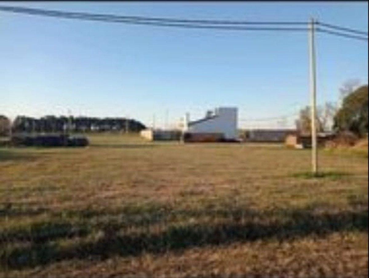 Foto de VENTA LOTE BARRIO SUR - HUMBOLDT, imagen 2