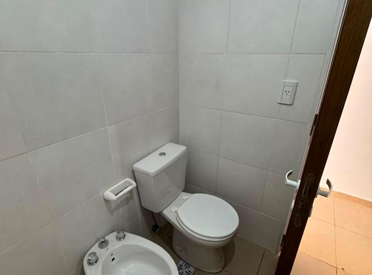 Foto de ALQUILER DEPARTAMENTO UN DORMITORIO ZONA FACULTAD, imagen 3