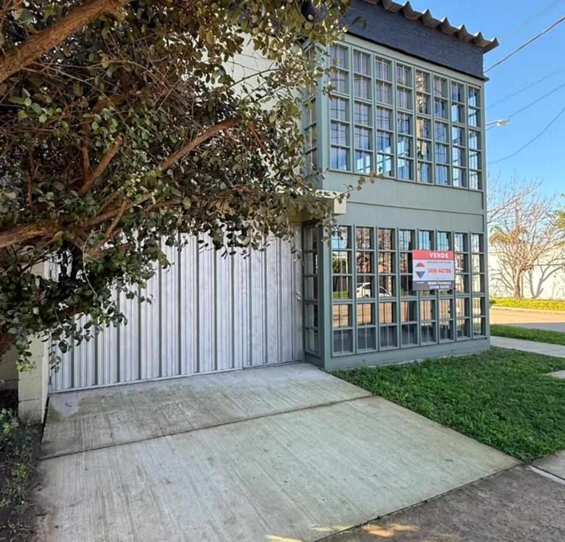 Foto de VENTA LOCAL COMERCIAL sobre Av. Colonizadores, imagen 5