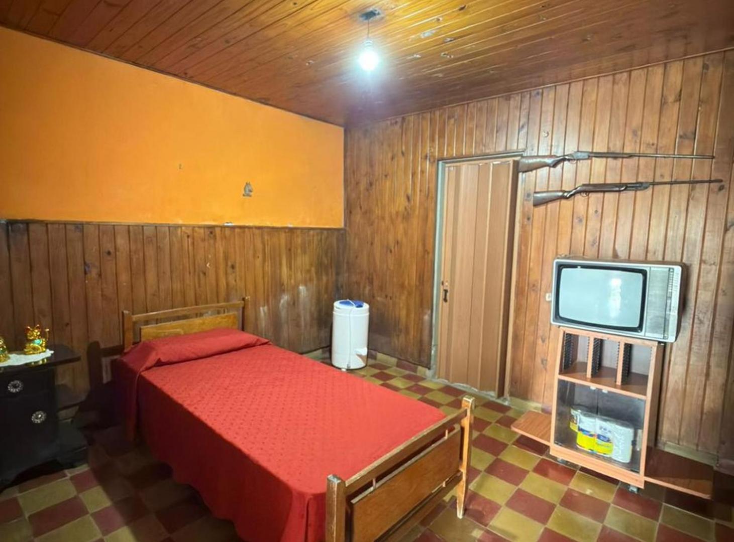 Foto de VENTA DE CASA CON AMPLIO TERRENO EN PILAR, imagen 1