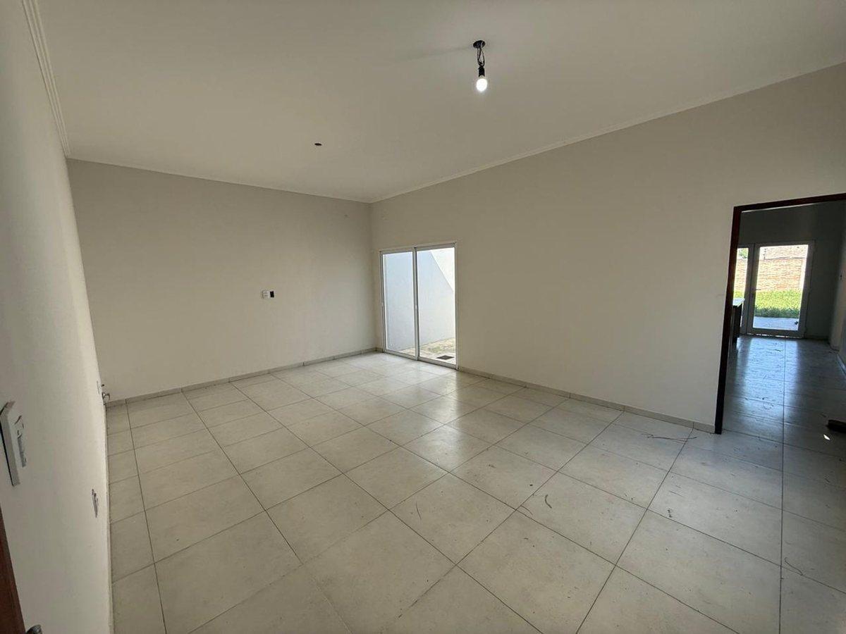 Foto de VENTA CASA A ESTRENAR - Barrio Oeste, Esperanza.-, imagen 4