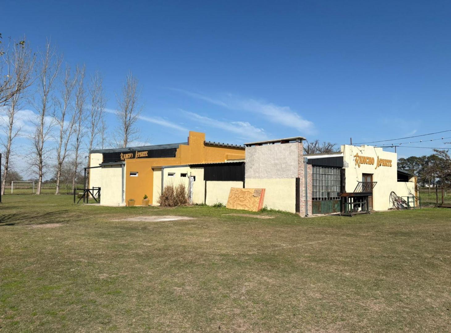 VENTA DE GALPON CON OFICINA O CASA