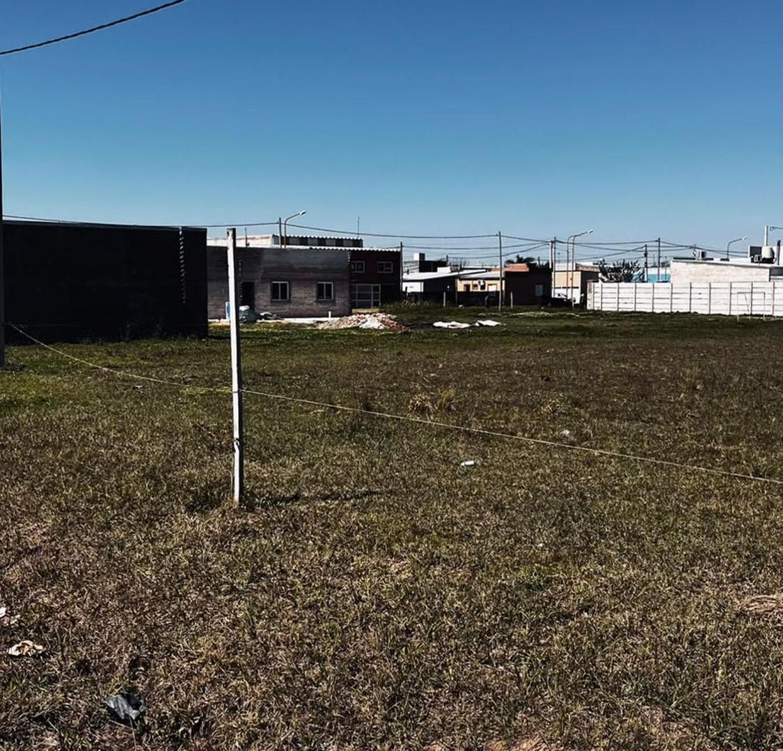 Foto de VENTA LOTE BARRIO SUR OESTE, imagen 2