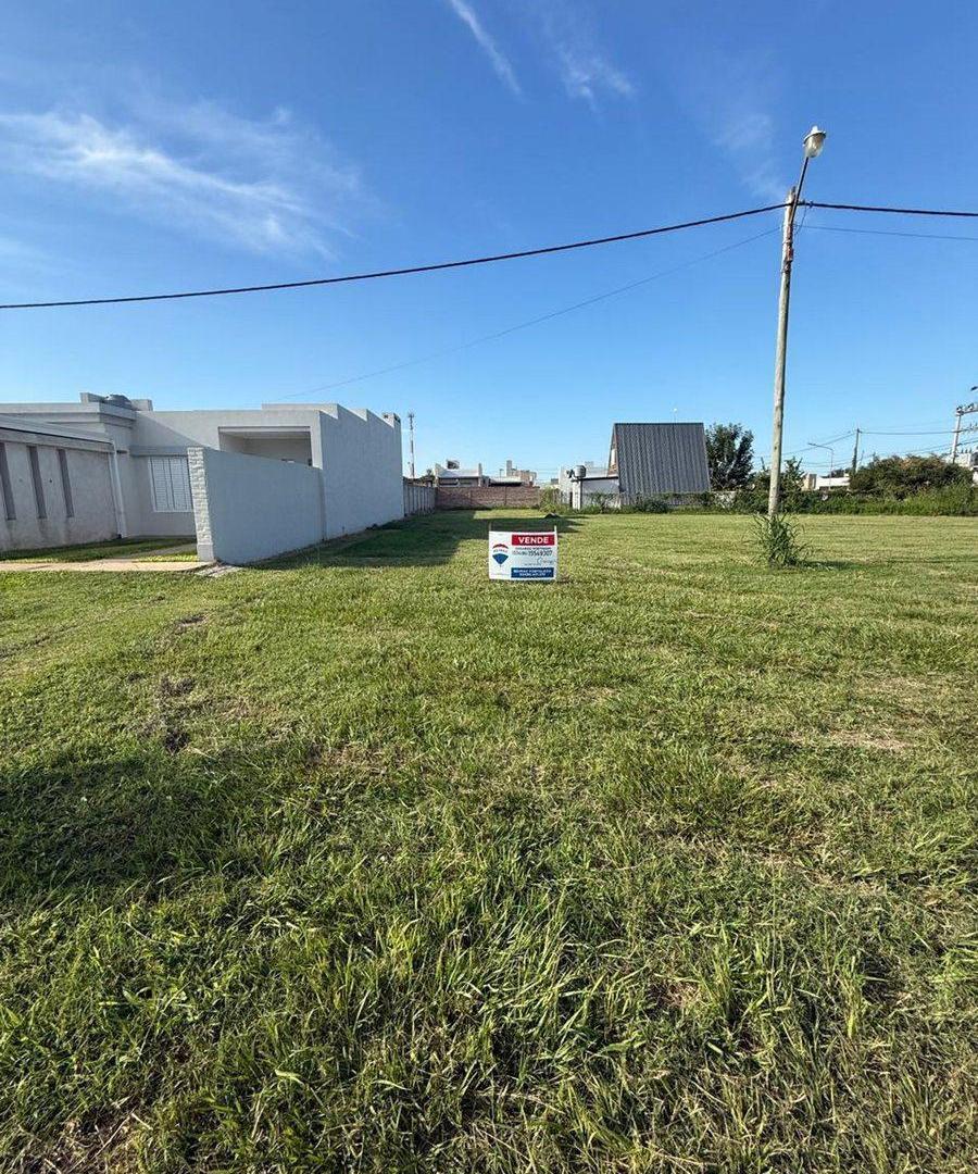 Foto de VENTA TERRENO EN HUMBOLDT, imagen 2