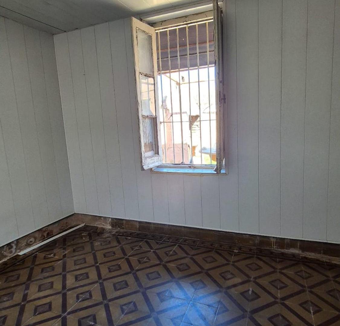 Foto de VENTA DE CASA A REFACCIONAR CENTRO DE PILAR, imagen 5