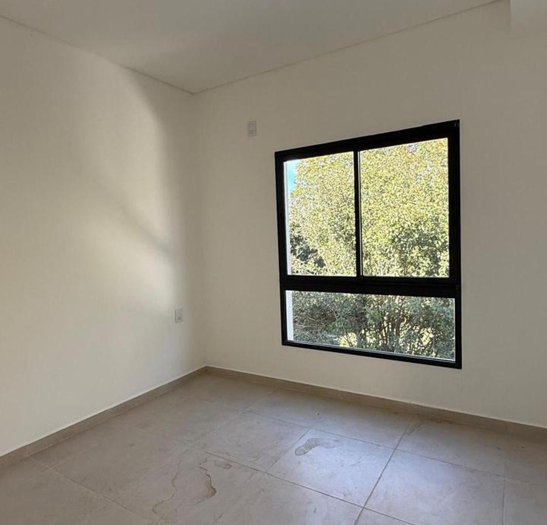 Foto de VENTA DUPLEX ZONA PARQUE, imagen 5
