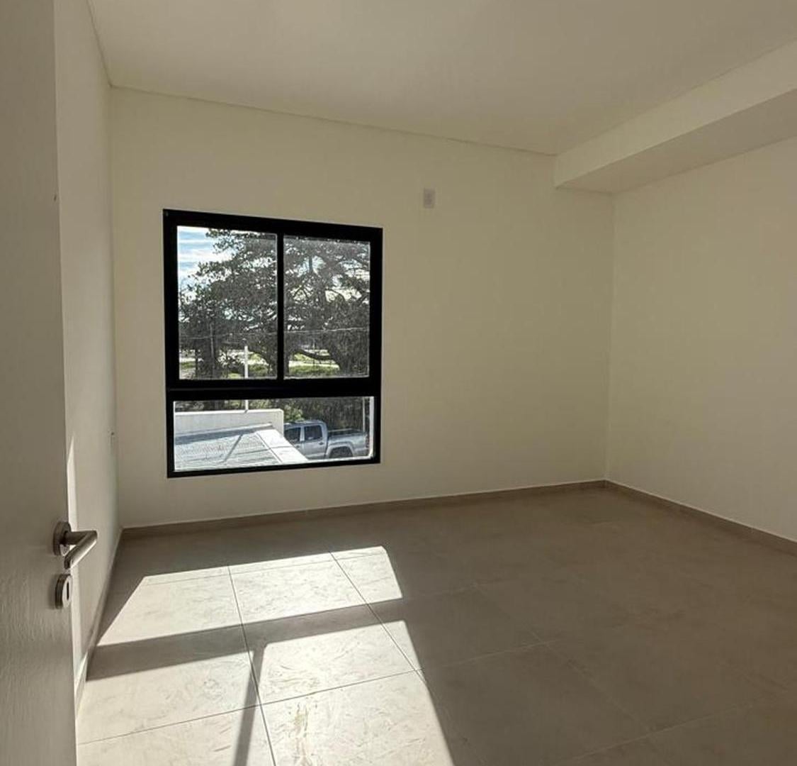 Foto de VENTA DUPLEX ZONA PARQUE, imagen 4