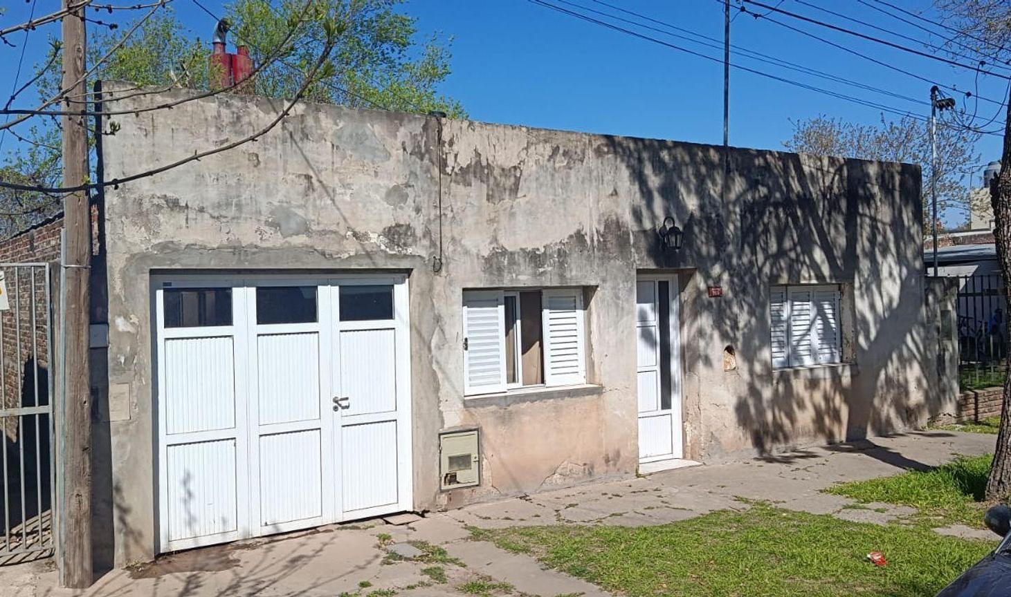 Foto de VENTA CASA, Barrio Sur-Este, imagen 5