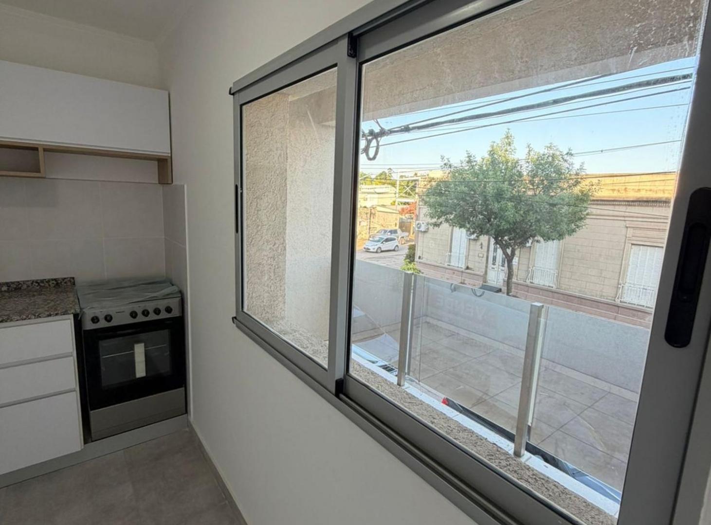 Foto de Alquiler: Dpto. de un dormitorio con balcón., imagen 4