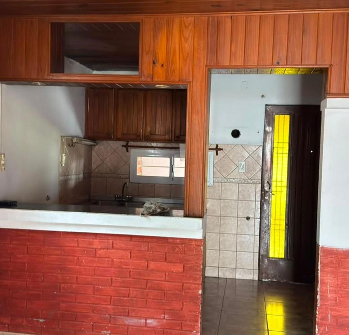 Foto de VENTA CASA MÁS DEPARTAMENTO EN PILAR, imagen 5
