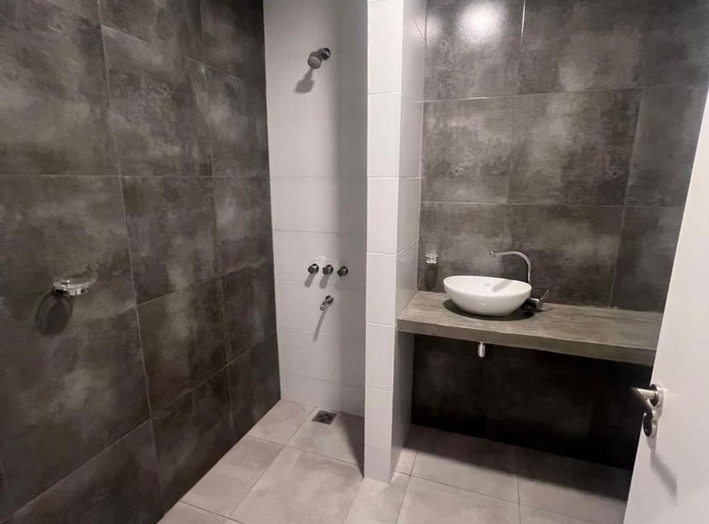 Foto de ALQUILER DEPARTAMENTO UN DORMITORIO ZONA FACULTAD, imagen 5