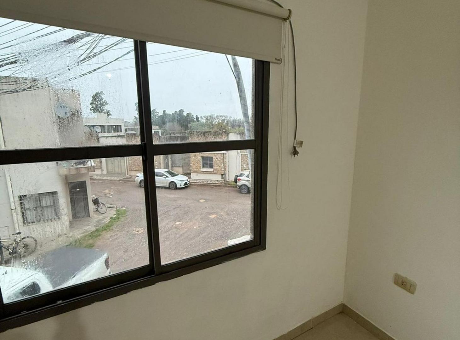 Foto de VENTA MONOAMBIENTE ZONA FACULTAD, imagen 2