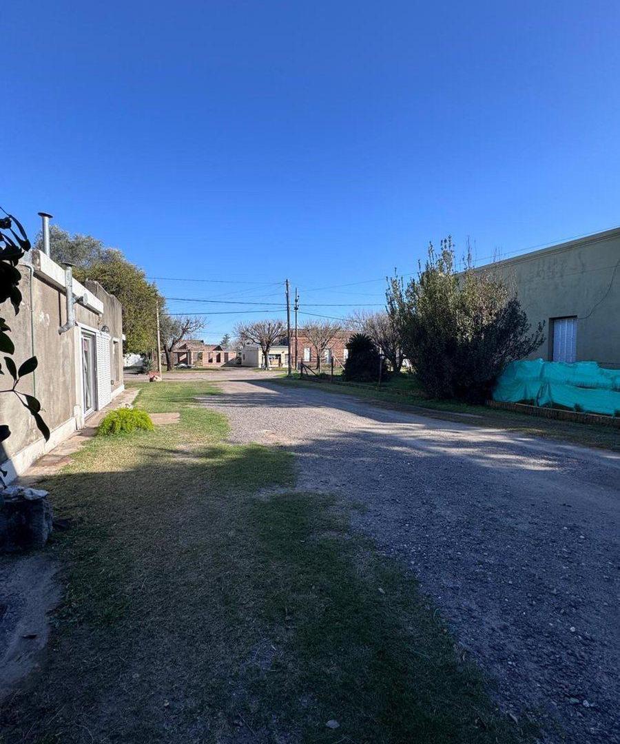 Foto de VENTA CASA CON GALPONES - ZONA CENTRO HUMBOLDT, imagen 4