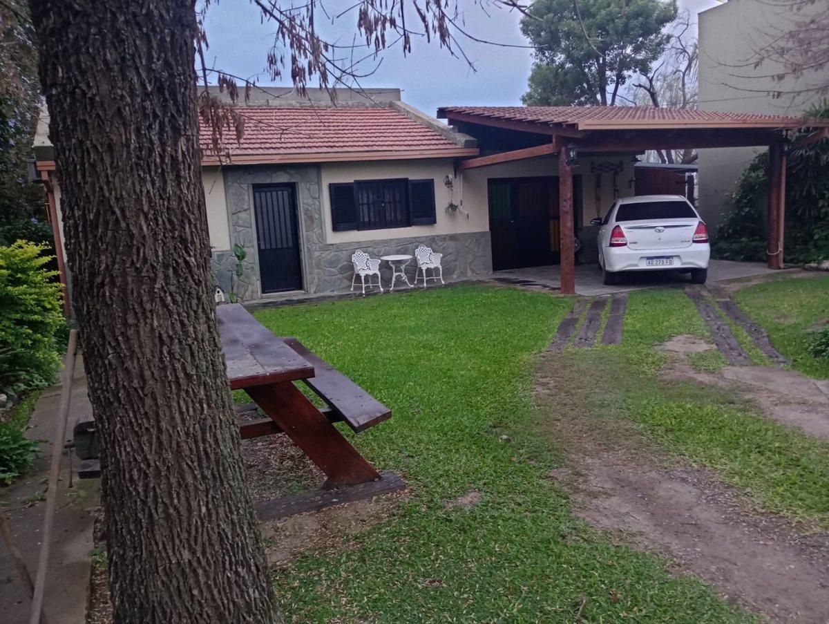 Foto de VENTA Casa Barrio Este, 3 Dormitorios, Zona Arco., imagen 3