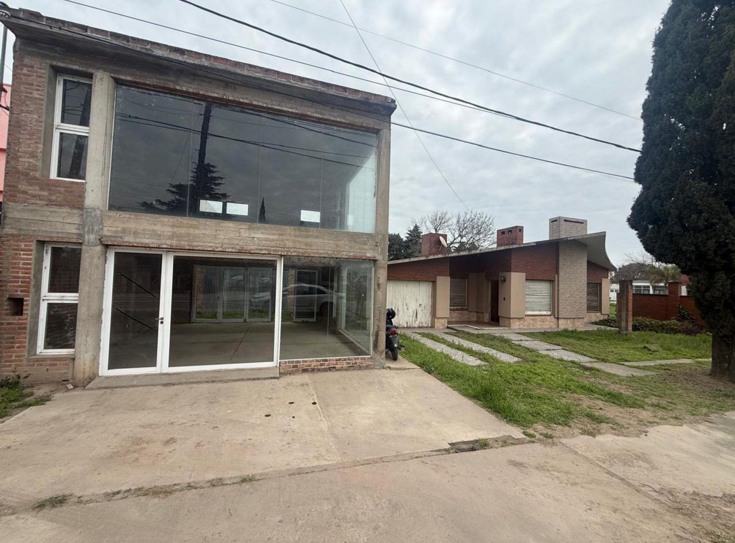 Foto de VENTA CASA + LOCAL + GALPON SOBRE RUTA 70, imagen 2