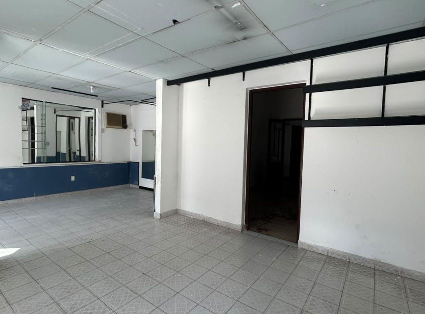 Foto de VENTA CASA CÉNTRICA MÁS LOCAL COMERCIAL, imagen 5