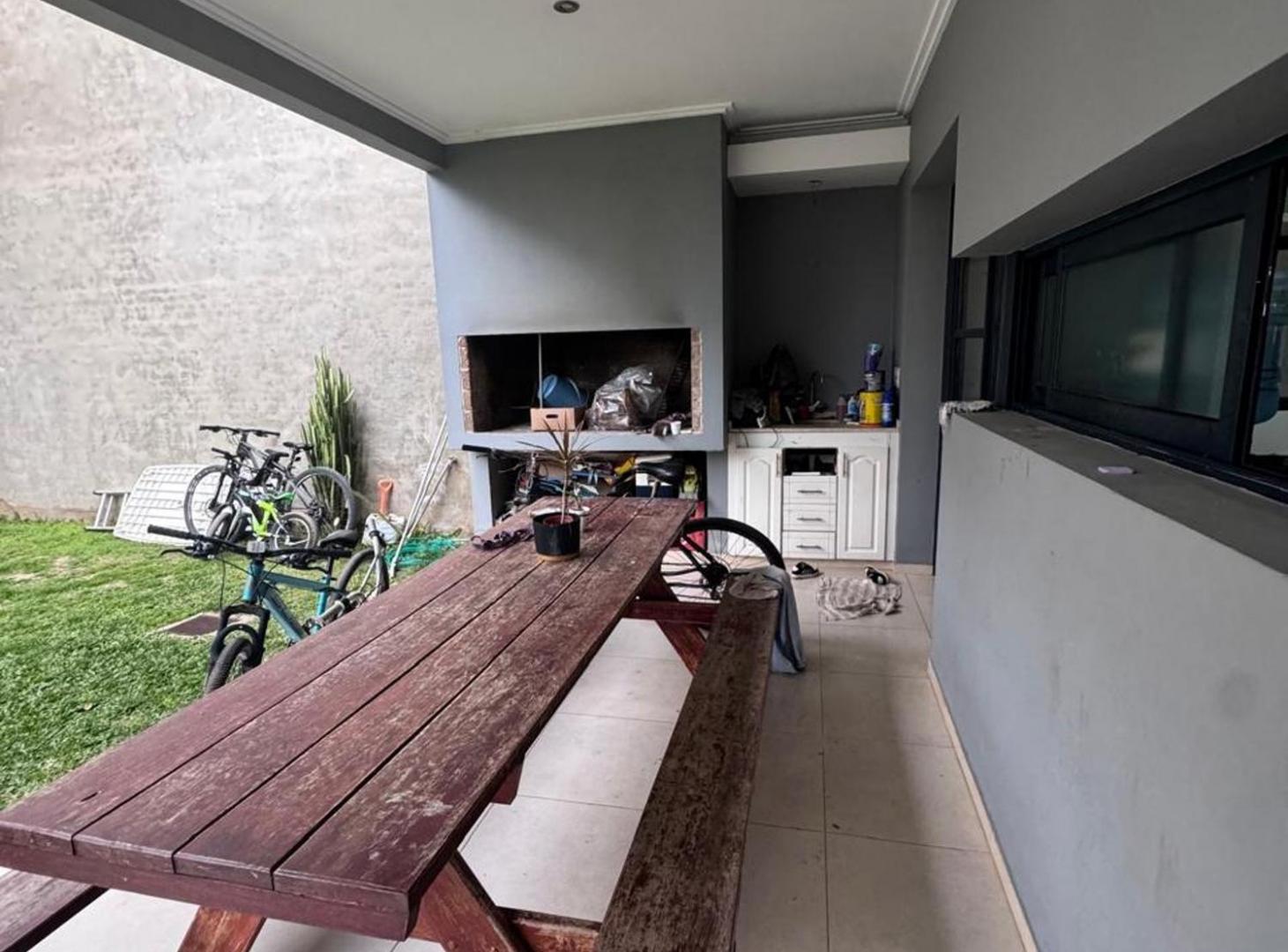 Foto de VENTA Casa 2 dormitorios con proyección, imagen 5