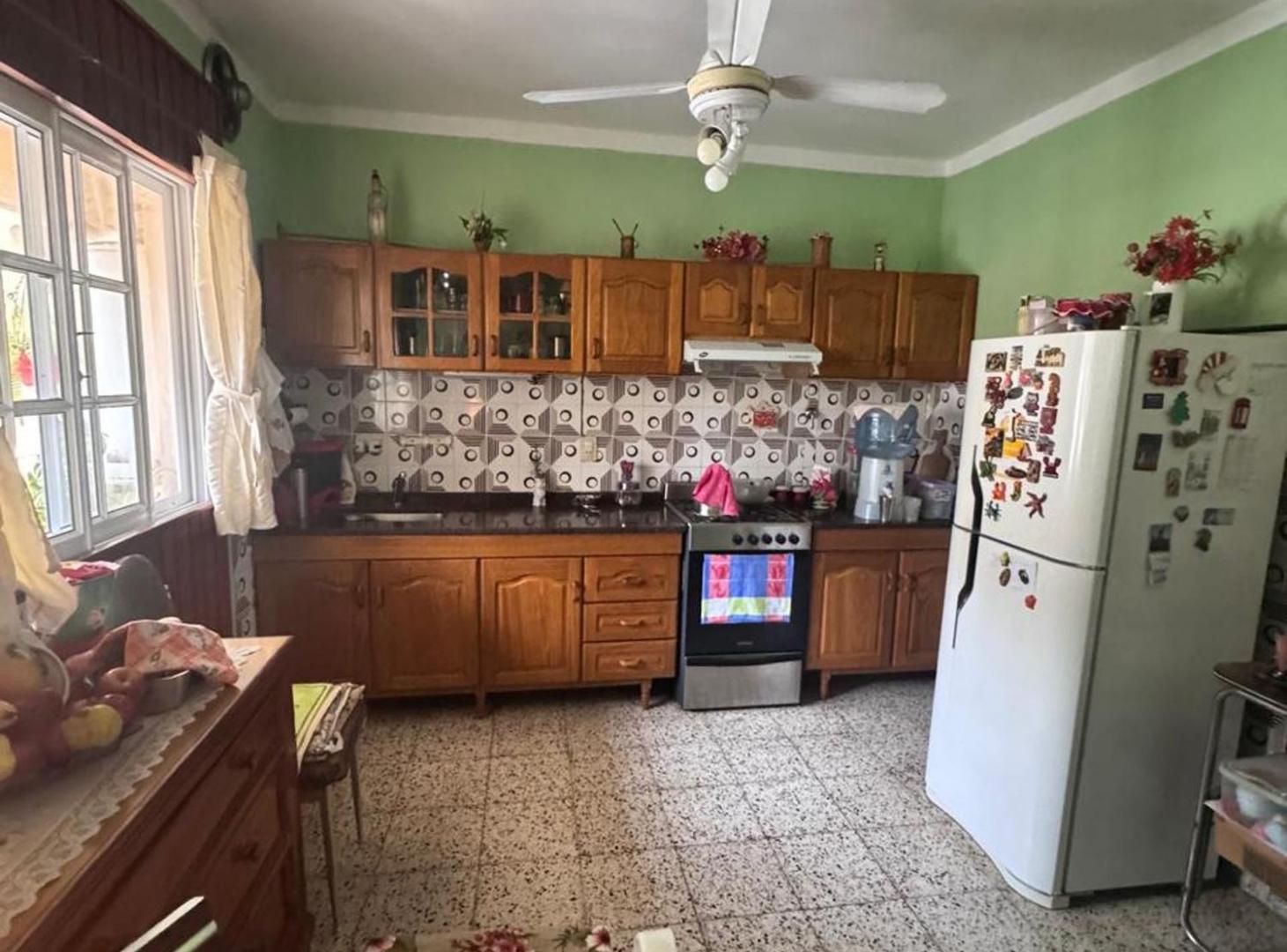 Foto de Venta Casa 3 dorm + local comercial + departamento, imagen 5
