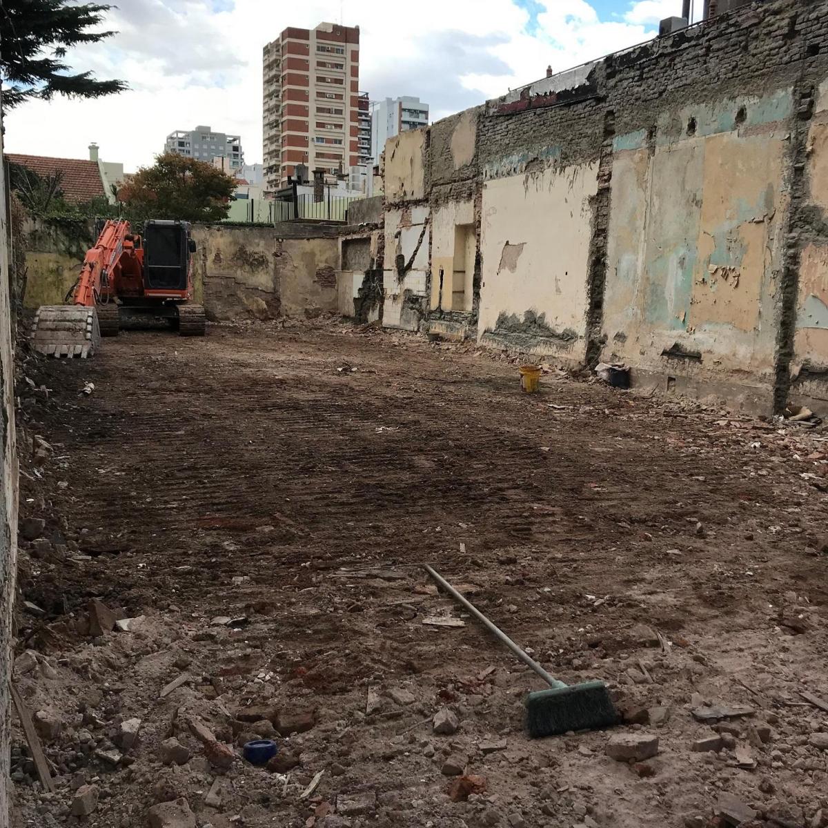 Lote Ya Demolido, Excelente Ubicacion 1