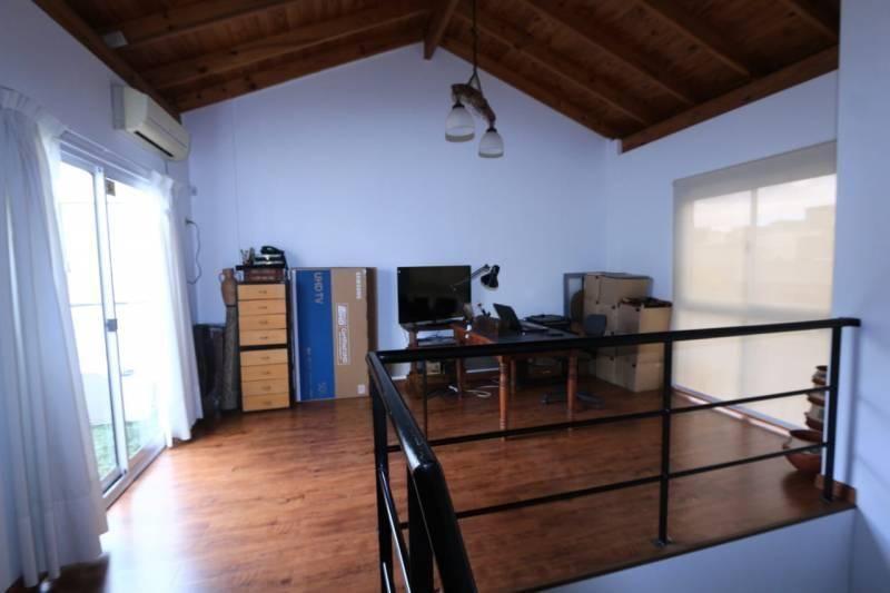 Chilavert 1200 Pque Chacabuco/pompeya PH 4amb U$165.000 3