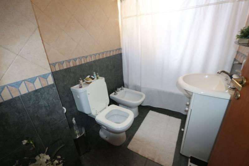 Chilavert 1200 Pque Chacabuco/pompeya PH 4amb U$165.000 4