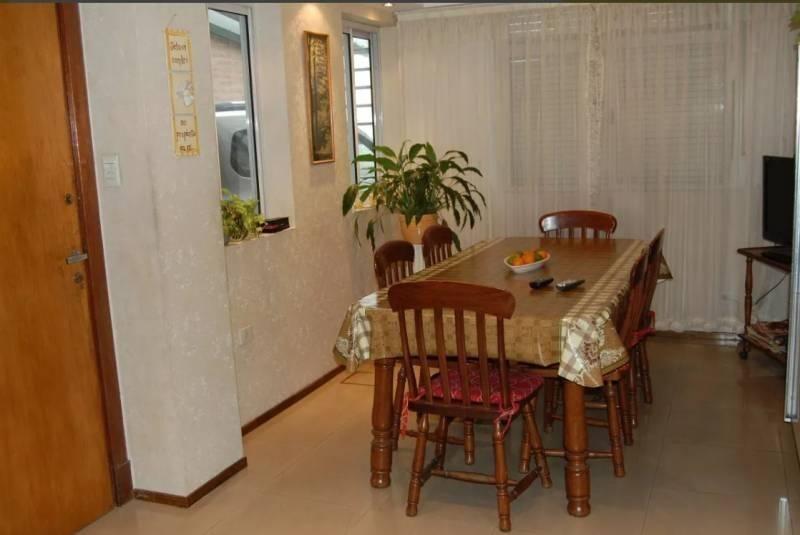 Zamudio 5500 V. Pueyrredón Casa 300 m² 5amb C/coch U$399.000 3