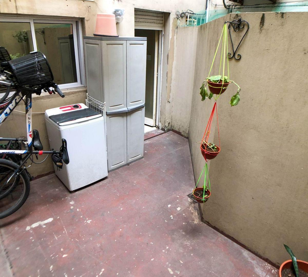 Foto de Pje Carabelas 200 San Nicolás 1amb c/patio U$65.000Ap/Prof, imagen 5