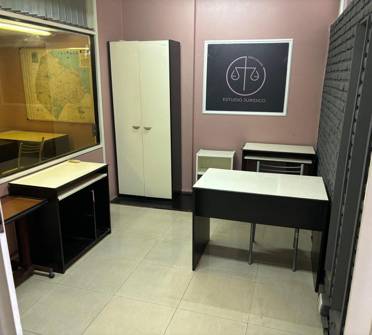 Talcahuano 300 San Nicolás Oficina 4amb U$28.000