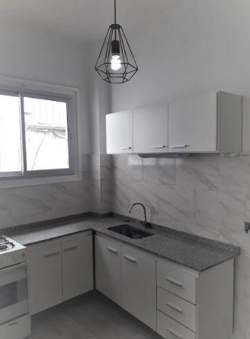 Dr Ramón Carrillo 200 Barracas PH 3amb U$140.000