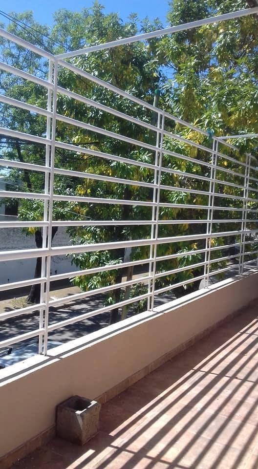 Moreto 1400 Pque Avellaneda PH Pb 4amb Balc U$105.000 1