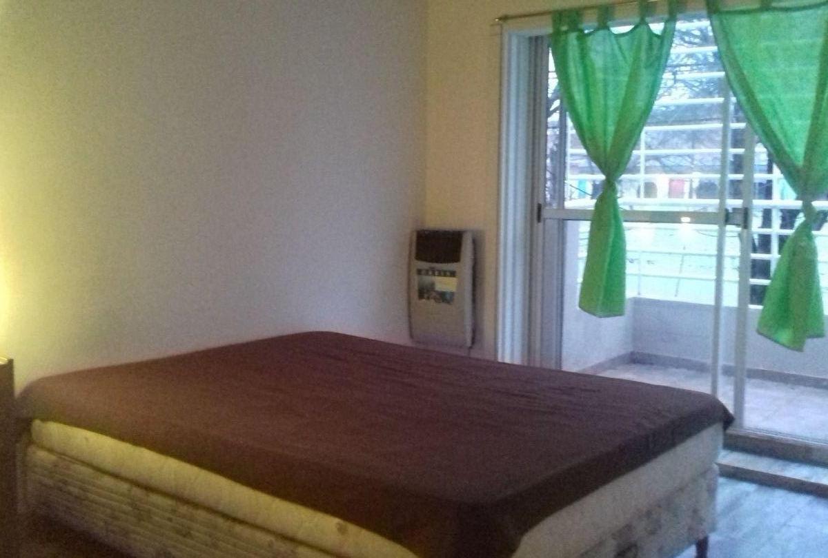 Moreto 1400 Pque Avellaneda PH Pb 4amb Balc U$105.000 2