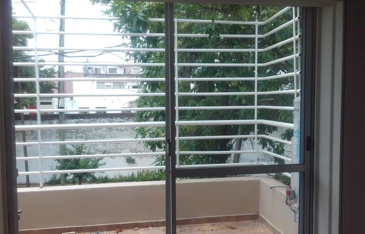 Moreto 1400 Pque Avellaneda PH Pb 4amb Balc U$105.000 2