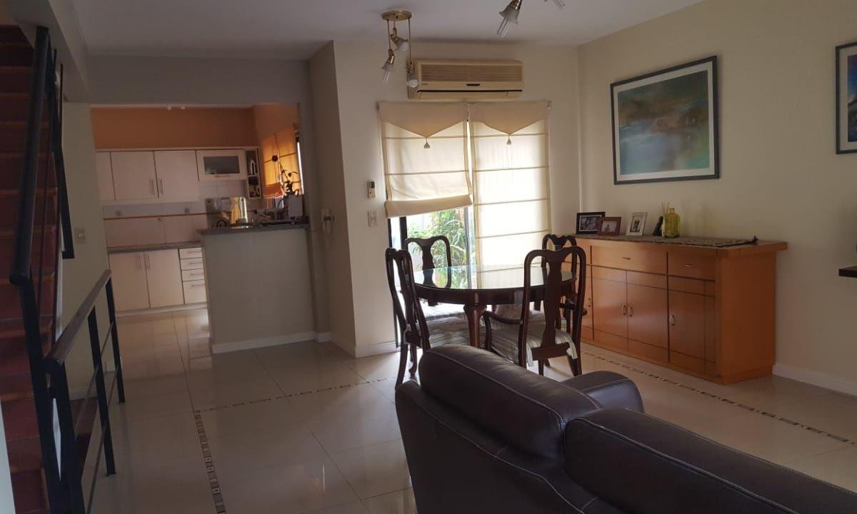 Camarones 3200 V del Parque/ Rita Triplex 4amb Coch U$270 2